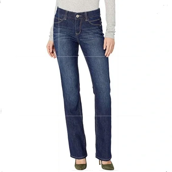 DKNY Jeans Boot Cut Ludlow Skinny 6 - Picture 1 of 8